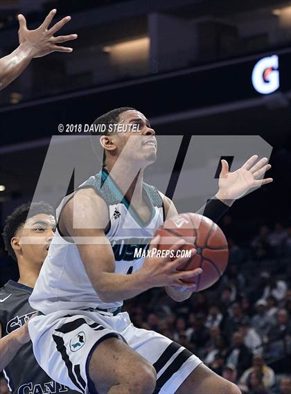 Thumbnail 2 in Sierra Canyon vs. Sheldon (CIF State Open Division Final) photogallery.