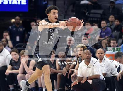 Thumbnail 2 in Sierra Canyon vs. Sheldon (CIF State Open Division Final) photogallery.