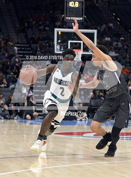 Thumbnail 3 in Sierra Canyon vs. Sheldon (CIF State Open Division Final) photogallery.