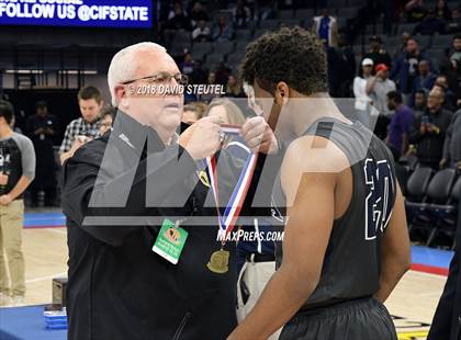 Thumbnail 1 in Sierra Canyon vs. Sheldon (CIF State Open Division Final) photogallery.