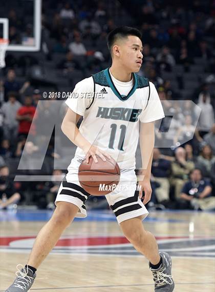 Thumbnail 3 in Sierra Canyon vs. Sheldon (CIF State Open Division Final) photogallery.