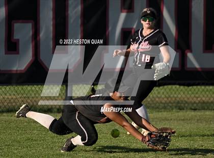 Thumbnail 2 in Madison @ Verdugo Hills (CIF State D5 SoCal Regional Final) photogallery.