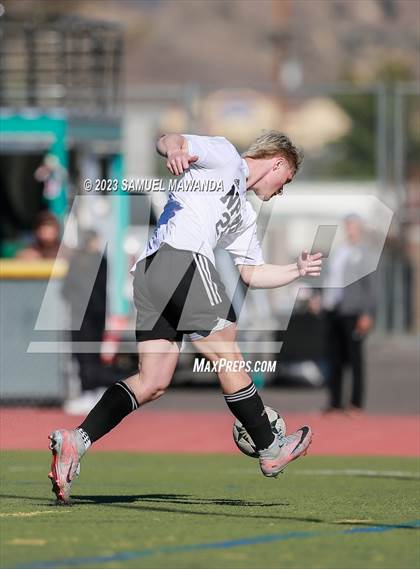Thumbnail 2 in Royal vs Newbury Park (Royal Winter Showcase Tournament) photogallery.