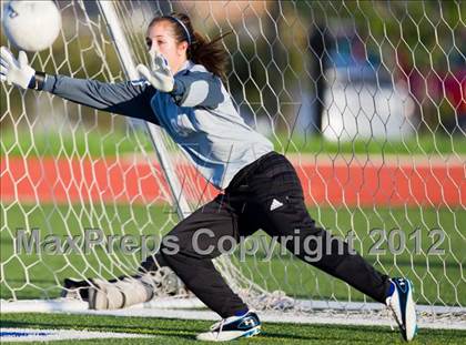 Thumbnail 1 in Clear Falls vs Friendswood (Region III Sectional Playoff) photogallery.