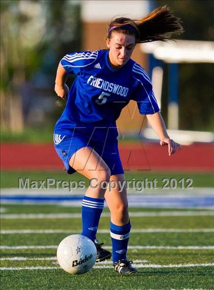 Thumbnail 3 in Clear Falls vs Friendswood (Region III Sectional Playoff) photogallery.