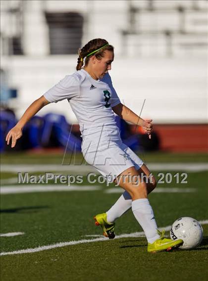 Thumbnail 3 in Clear Falls vs Friendswood (Region III Sectional Playoff) photogallery.