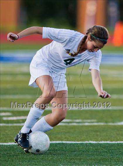 Thumbnail 1 in Clear Falls vs Friendswood (Region III Sectional Playoff) photogallery.