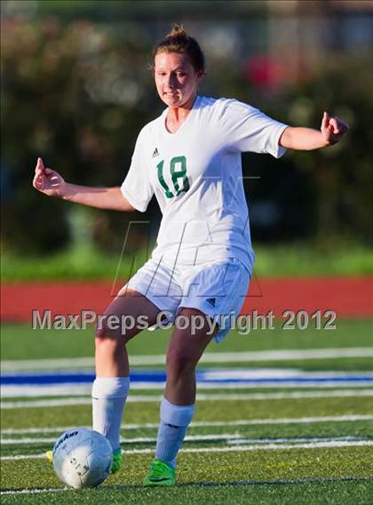 Thumbnail 1 in Clear Falls vs Friendswood (Region III Sectional Playoff) photogallery.