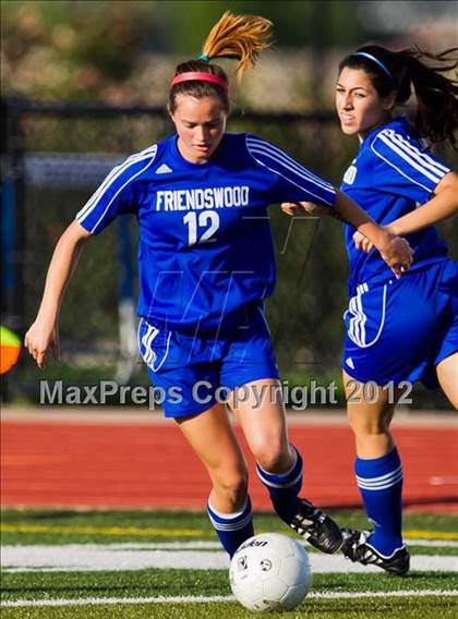 Thumbnail 1 in Clear Falls vs Friendswood (Region III Sectional Playoff) photogallery.