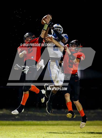 Thumbnail 2 in Clarksville @ Tom Bean photogallery.