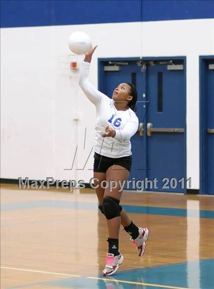 Thumbnail 1 in Buckingham Charter @ Capital Christian (CIF SJS D4 Playoffs) photogallery.