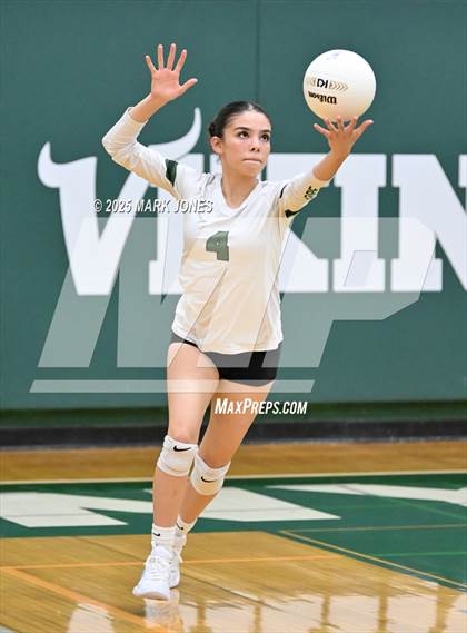 Thumbnail 2 in Sunnyslope vs. Boulder Creek photogallery.