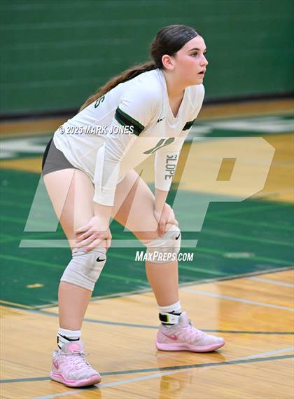 Thumbnail 2 in Sunnyslope vs. Boulder Creek photogallery.