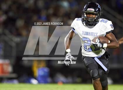Thumbnail 2 in Ribault @ Stanton photogallery.