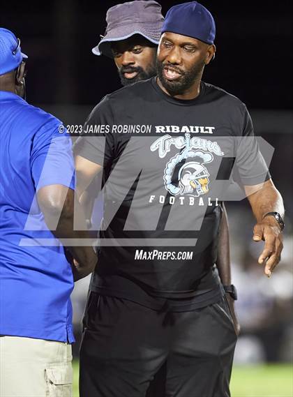 Thumbnail 3 in Ribault @ Stanton photogallery.