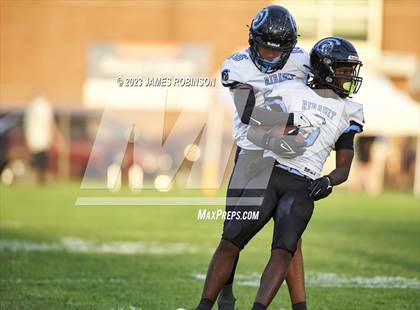 Thumbnail 3 in Ribault @ Stanton photogallery.