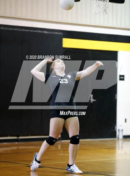 Thumbnail 1 in Isabella vs Lanier (Mustang Invitational) photogallery.