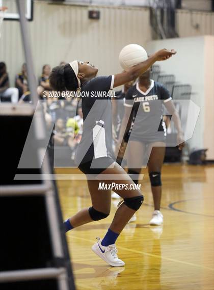 Thumbnail 1 in Isabella vs Lanier (Mustang Invitational) photogallery.