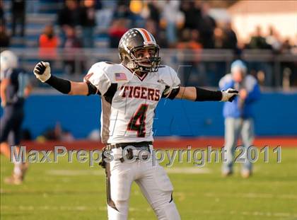 Thumbnail 1 in Westlake vs. Croton-Harmon (Section 1 Class B Final) photogallery.