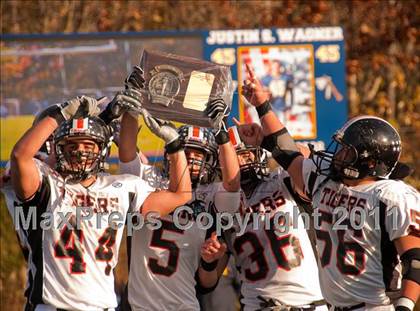 Thumbnail 3 in Westlake vs. Croton-Harmon (Section 1 Class B Final) photogallery.