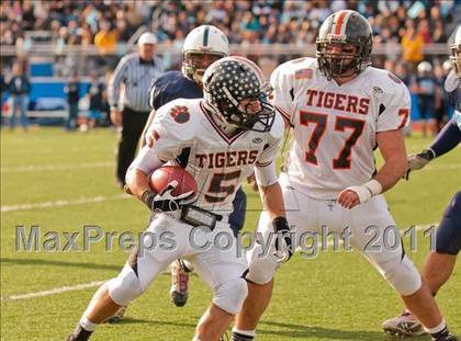 Thumbnail 1 in Westlake vs. Croton-Harmon (Section 1 Class B Final) photogallery.