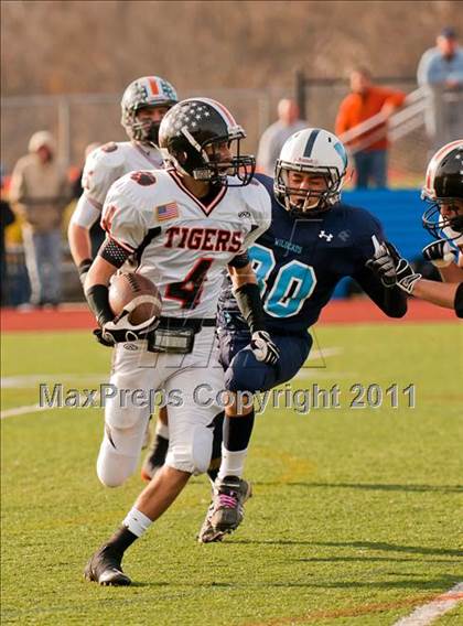 Thumbnail 3 in Westlake vs. Croton-Harmon (Section 1 Class B Final) photogallery.