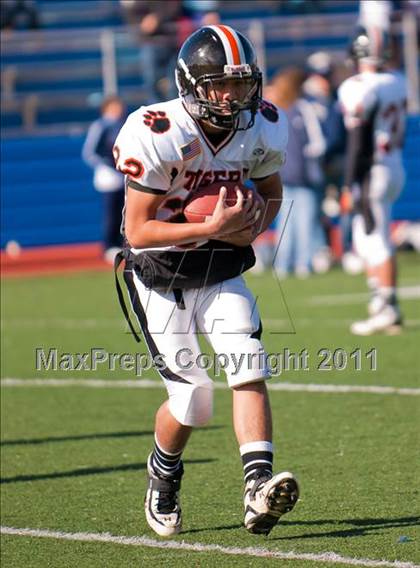 Thumbnail 2 in Westlake vs. Croton-Harmon (Section 1 Class B Final) photogallery.