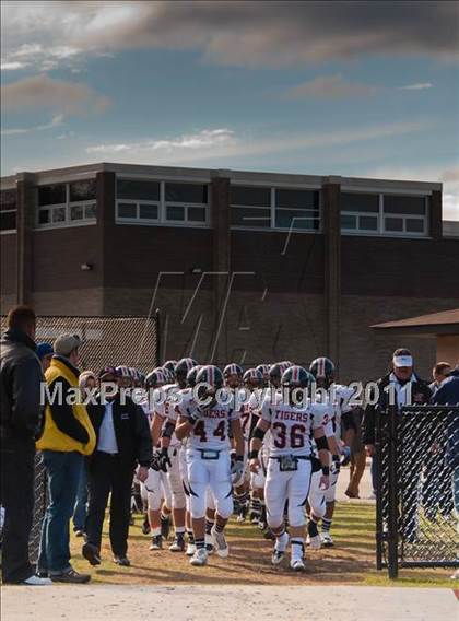 Thumbnail 1 in Westlake vs. Croton-Harmon (Section 1 Class B Final) photogallery.