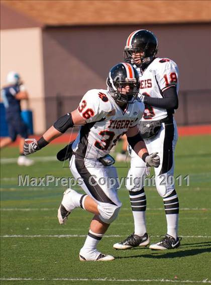 Thumbnail 2 in Westlake vs. Croton-Harmon (Section 1 Class B Final) photogallery.