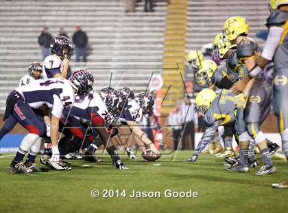 Thumbnail 3 in West vs. Hillsboro (TSSAA Division I Class 5A BlueCross Bowl) photogallery.