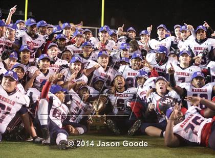 Thumbnail 3 in West vs. Hillsboro (TSSAA Division I Class 5A BlueCross Bowl) photogallery.