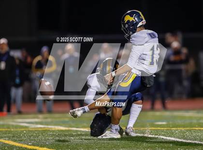 Thumbnail 1 in Lincoln vs Willow Glen (D4 Semifinal) photogallery.