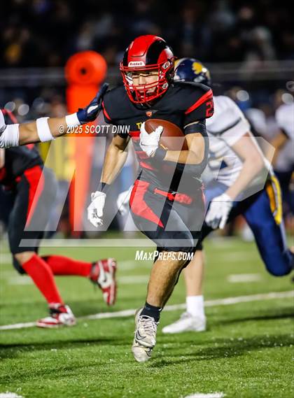 Thumbnail 2 in Lincoln vs Willow Glen (D4 Semifinal) photogallery.