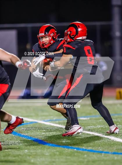 Thumbnail 1 in Lincoln vs Willow Glen (D4 Semifinal) photogallery.