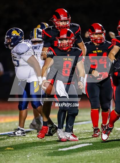 Thumbnail 3 in Lincoln vs Willow Glen (D4 Semifinal) photogallery.