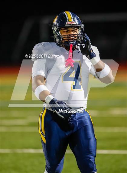 Thumbnail 3 in Lincoln vs Willow Glen (D4 Semifinal) photogallery.