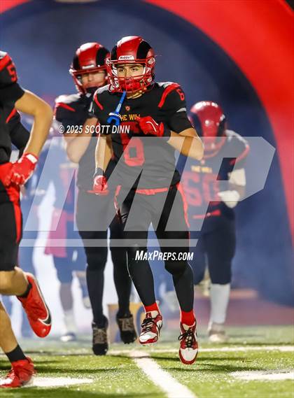 Thumbnail 2 in Lincoln vs Willow Glen (D4 Semifinal) photogallery.