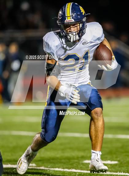 Thumbnail 2 in Lincoln vs Willow Glen (D4 Semifinal) photogallery.