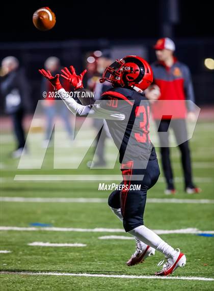 Thumbnail 2 in Lincoln vs Willow Glen (D4 Semifinal) photogallery.