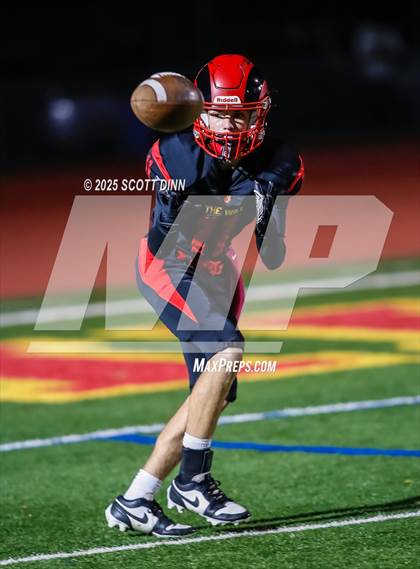 Thumbnail 2 in Lincoln vs Willow Glen (D4 Semifinal) photogallery.