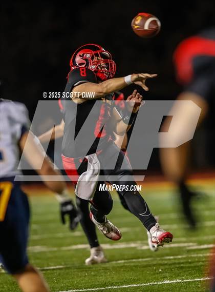 Thumbnail 3 in Lincoln vs Willow Glen (D4 Semifinal) photogallery.