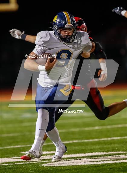 Thumbnail 3 in Lincoln vs Willow Glen (D4 Semifinal) photogallery.