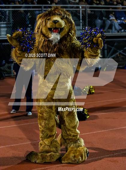 Thumbnail 2 in Lincoln vs Willow Glen (D4 Semifinal) photogallery.