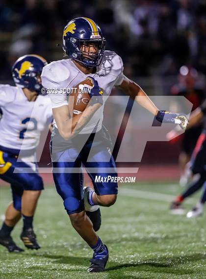 Thumbnail 2 in Lincoln vs Willow Glen (D4 Semifinal) photogallery.