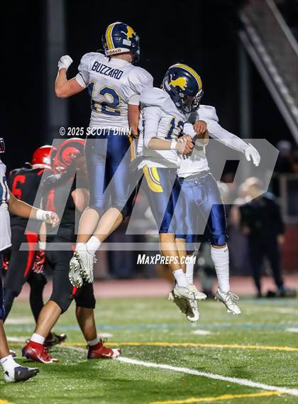 Thumbnail 3 in Lincoln vs Willow Glen (D4 Semifinal) photogallery.