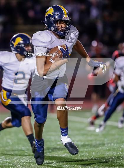 Thumbnail 3 in Lincoln vs Willow Glen (D4 Semifinal) photogallery.