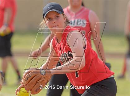 Thumbnail 2 in Combs vs Browne (Blackhawk Tournament) photogallery.