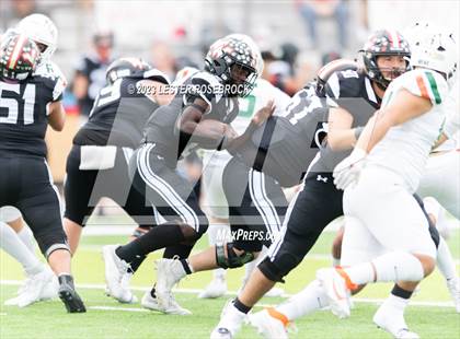 Thumbnail 2 in Harlingen South @ Victoria West (UIL 5A D1 Area Playoffs) photogallery.