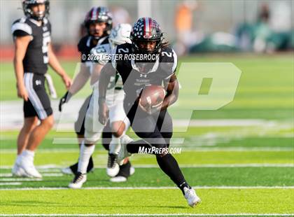 Thumbnail 1 in Harlingen South @ Victoria West (UIL 5A D1 Area Playoffs) photogallery.