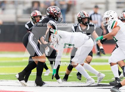 Thumbnail 3 in Harlingen South @ Victoria West (UIL 5A D1 Area Playoffs) photogallery.